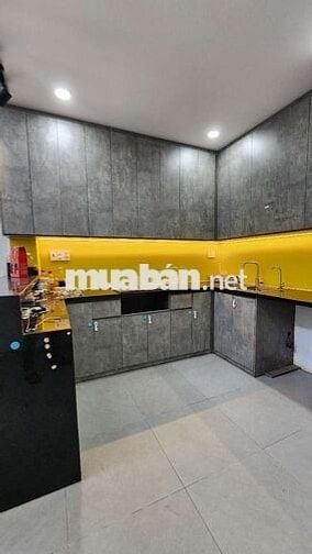 Cho thuê nhà mới hẻm oto tải chỉ 13đ tháng. Có máy lạnh vào ở ngay