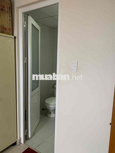 Cho thuê phòng master 1PN 1WC trong căn 2PN chung cư Huỳnh Tấn Phát