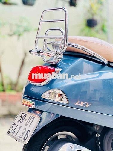 Piaggio Vespa LXV 125CC 2014 Xanh