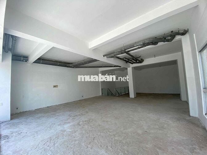 Mặt bằng kinh doanh 210m2 Nguyễn Lương Bằng Phú Mỹ Hưng Q7