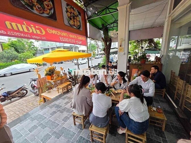 Nhượng lại mặt bằng kinh doanh hơn 50m2 tại Phú Mỹ Hưng, Q7