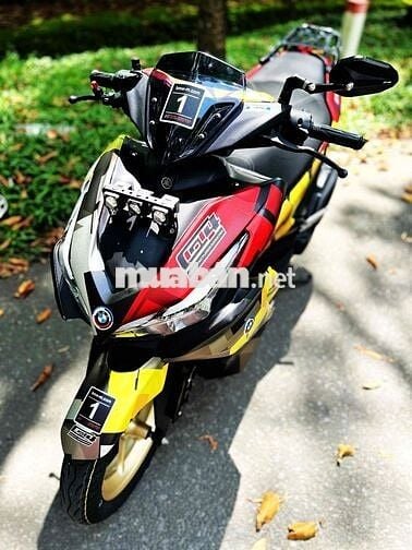 Yamaha NVX 155 VVA 2024 Đỏ mâm vàng