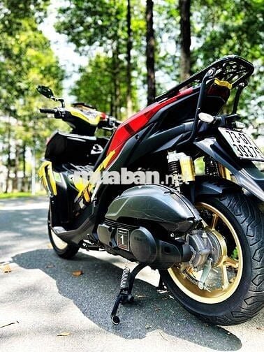 Yamaha NVX 155 VVA 2024 Đỏ mâm vàng