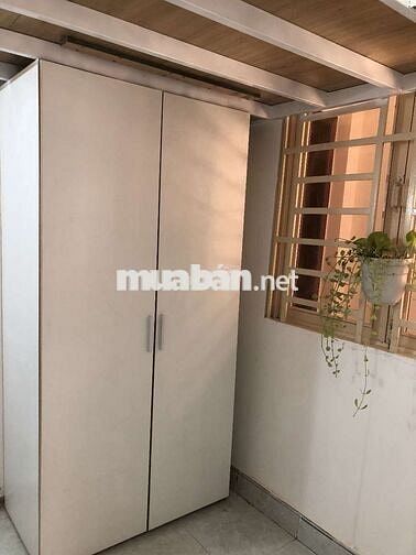 Phòng full nội thất, máy lạnh, gác