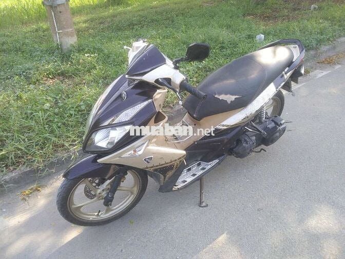 Yamaha Nouvo 4 Đen Vàng kem