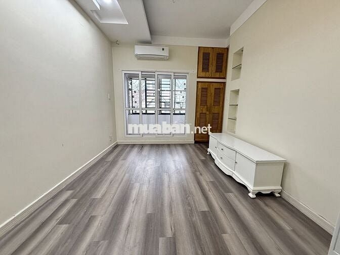 BÁN NHÀ MẶT TIỀN ĐƯỜNG NGUYỄN TRỌNG TUYỂN - PHAN ĐÌNH PHÙNG