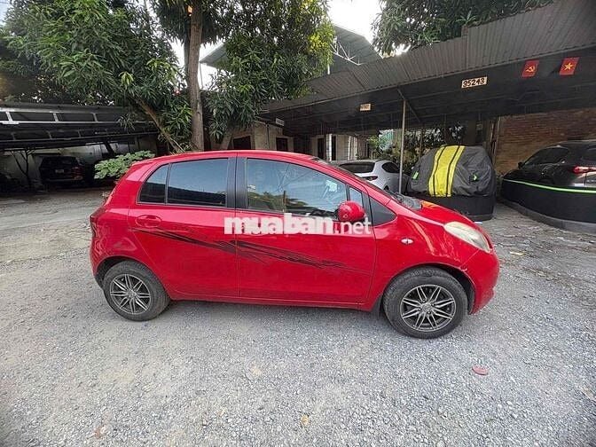 Toyota Yaris 2007 - 18000 km