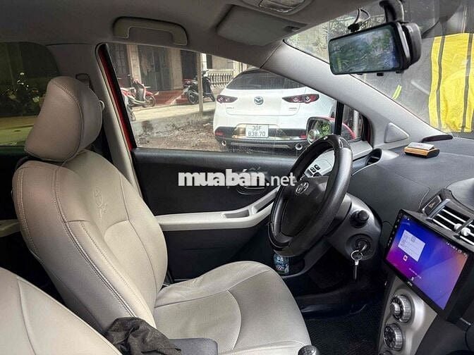 Toyota Yaris 2007 - 18000 km