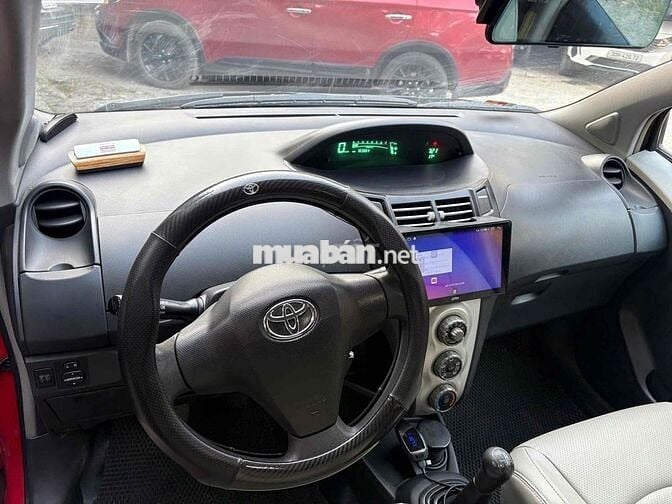 Toyota Yaris 2007 - 18000 km