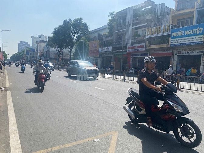 Bán nhà MT 81 LÝ THÁI TỔ P1Q10 4 TẦNG