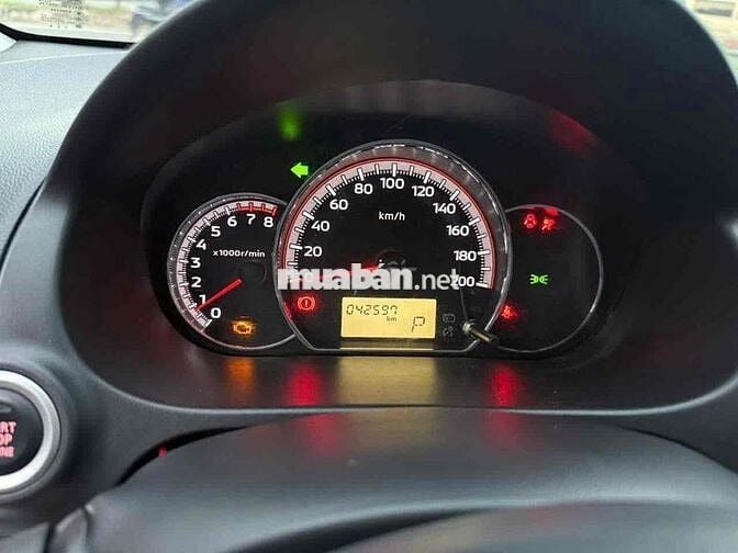 Mitsubishi Attrage 2023.