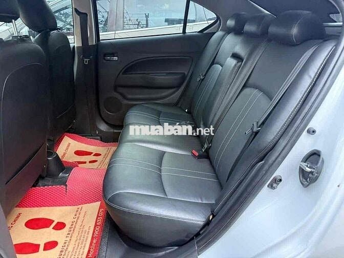 Mitsubishi Attrage 2023.