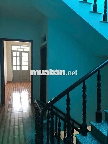 Cho thuê nhà HXH 4m, đường Dương thị mười , quận 12 .