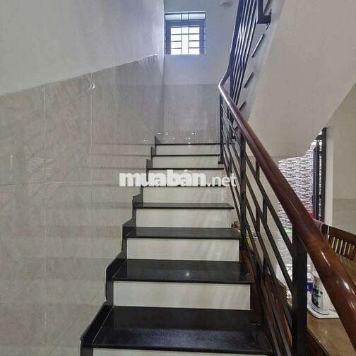 NHÀ MẶT TIỀN KDC ĐÔNG ĐÚC VỪA Ở VỪA KD, 1TRỆT 3LẦU 5X18M 5PN 5WC