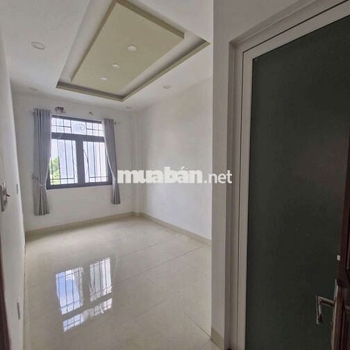 NHÀ MẶT TIỀN KDC ĐÔNG ĐÚC VỪA Ở VỪA KD, 1TRỆT 3LẦU 5X18M 5PN 5WC