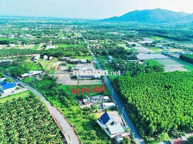 THỊ TRẤN PHƯỚC HẢI - GẦN BIỂN - KHU DÂN CƯ ĐÔNG ĐÚC