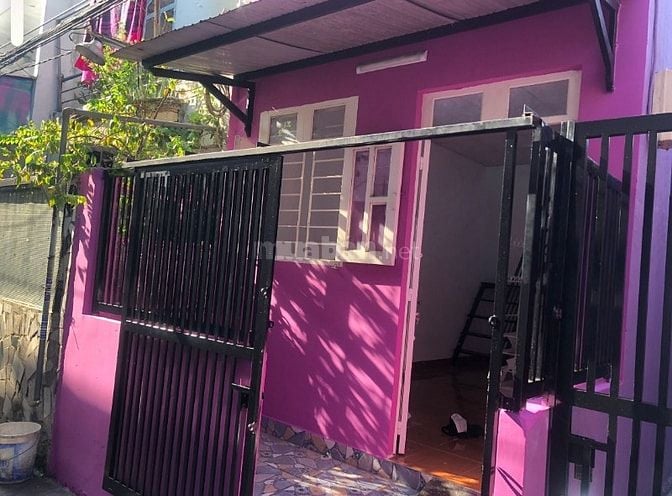 Nhà nguyên căn hẻm 3m cho thuê P7,Q8, HCM