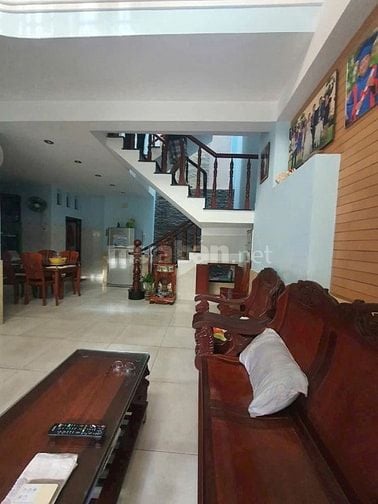 Biệt thự hẻm 7,5x10 ngay chợ Bình triệu , 2 lầu shr cách ql13 100m