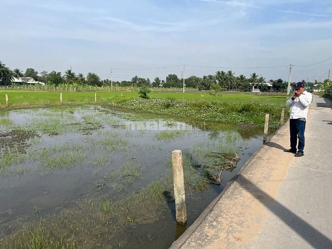 Cần bán 3 thửa đất chính chủ full thổ cư.