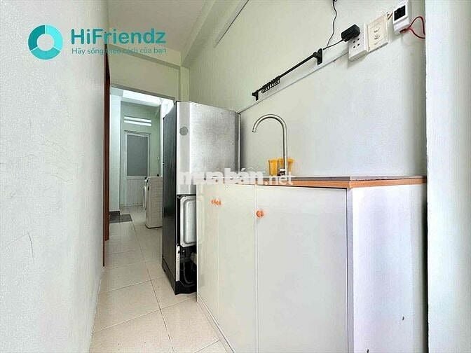 Căn Hộ mini 2 Phòng Ngủ lớn có Ban công đón nắng kế cầu Chữ Y Quận 5