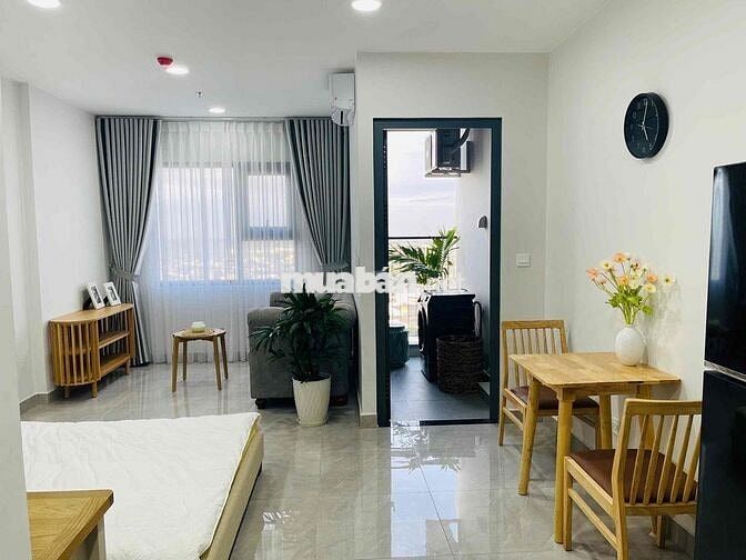 BÁN GẤP CĂN HỘ ĐÃ CÓ SỔ, TẶNG HẾT NỘI THẤT CAO CẤP, CHO THUÊ 4.5TR