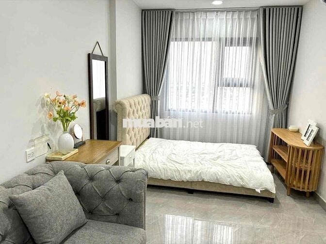 BÁN GẤP CĂN HỘ ĐÃ CÓ SỔ, TẶNG HẾT NỘI THẤT CAO CẤP, CHO THUÊ 4.5TR