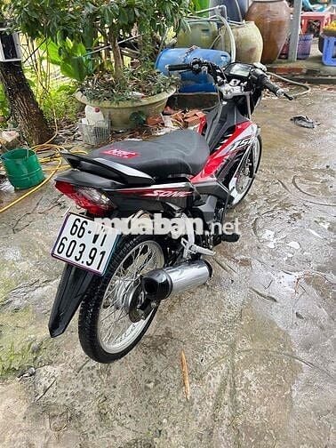 Honda Sonic 150 Đen bóng, Đỏ, Trắng