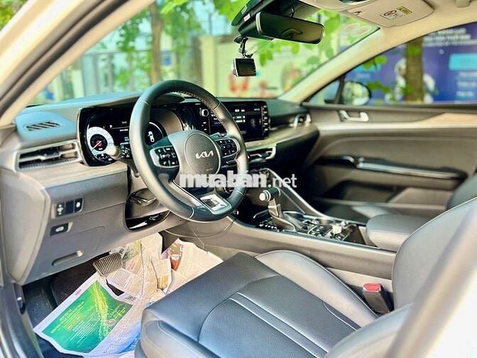 Kia K5 2.0AT Luxury 2022