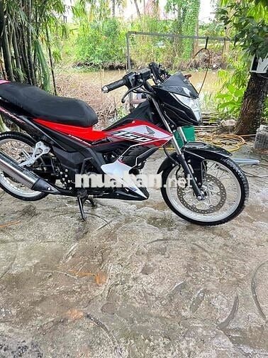 Honda Sonic 150 Đen bóng, Đỏ, Trắng