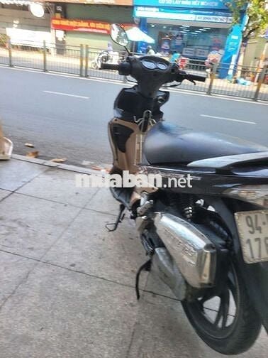 Suzuki hayate 2014.số 94.áo trầy máy êm.chạy bốc