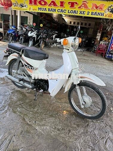 Honda Siêu cúp 50cc màu Trắng