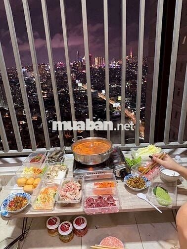 Bán chung cư căn góc tại chung cư Hoàng Anh Thanh Bình