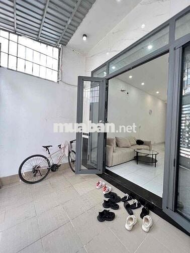 Nhà 2 phòng full nội thất hẻm ô tô đường Trần Văn Khéo