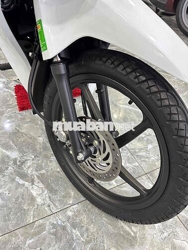 Honda Future 2025 Trắng 2200 km