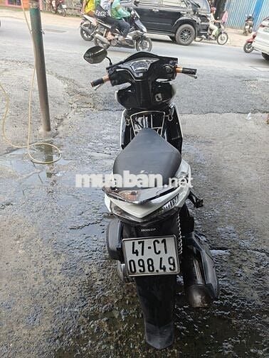 Cần bán xe Ab 2015 màu trắng giá 16tr5