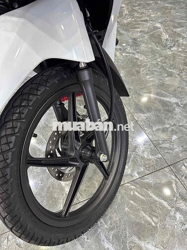 Honda Future 2025 Trắng 2200 km