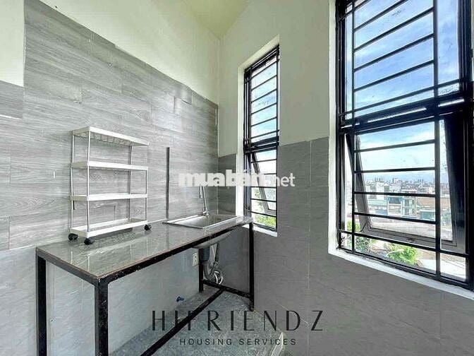 SIÊU PHẨM 40M2 CỰC RỘNG CÓ CỬA SỔ TRỜI CỰC THOÁNG MÁT Ở NGÃ TƯ BỐN XÃ