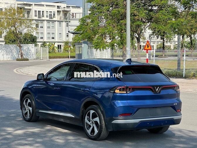 VF8 Eco 2023 GF Mua Pin Catl giảm 70tr đổi xe xăng