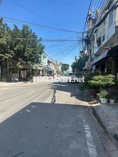 cần bán lô đất kdc vietsing dt 120m2 full thổ cư