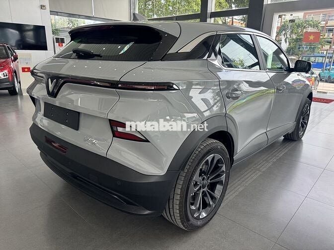 VinFast VF6, ưu đãi gần 100 triệu, vay 90%