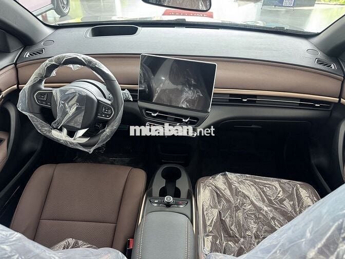 VinFast VF6, ưu đãi gần 100 triệu, vay 90%