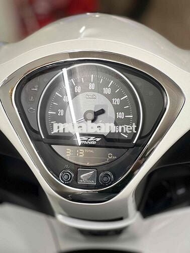 SH Mode 125 CBS màu Trắng 2025 . xe new 100%