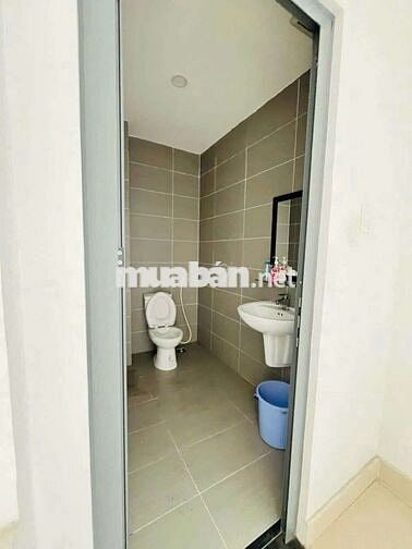 MẶT TIỀN 4 TẦNG - NGANG 5M - CÓ THANG MÁY