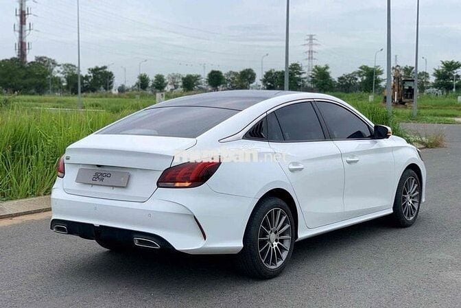 Mitsubishi Attrage 2018 1.2 CVT - 90000 km