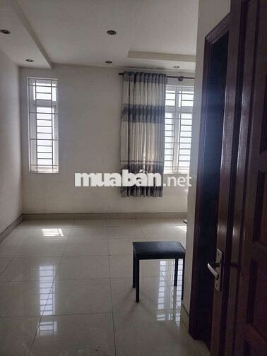 Cần cho thuê nhà khu an sương PTHT Q12  DT 4,5x20.1 trėt 2 Lâu 4PN 4WS