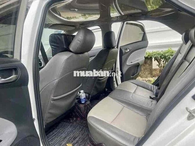 Kia Soluto 2020 1.4 AT Deluxe - 100000 km