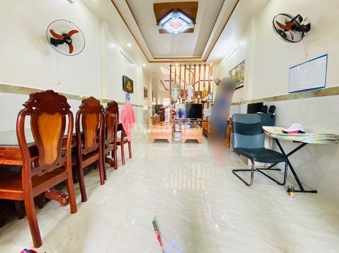 NGAY NGÃ 5 GÒ VẤP - HẺM 6m - 4 x 18 - 4 TẦNG - 9.7 TỶ CÒN TL