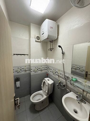 Cho thuê nhà nguyên căn 6 tầng 35 Phan Huy Chú, kinh doanh cực tốt