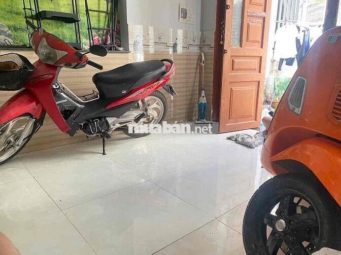 xe giấy tờ đầy đủ máy êm k hú k hư