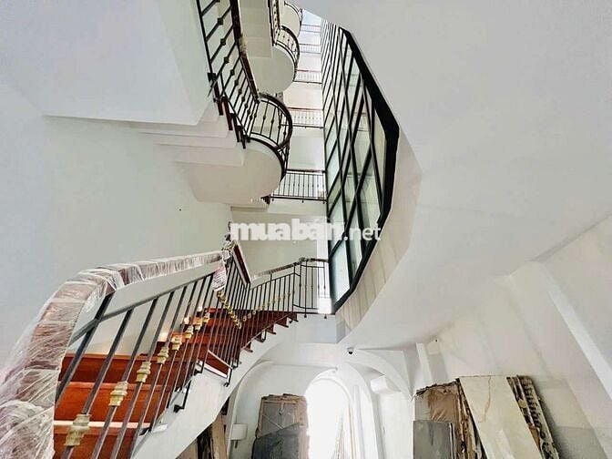 MT BỜ BAO-SƠN KỲ DT 4.2*28M HẦM- LỬNG- 6 LẦU 6PN6WC THANG MÁY